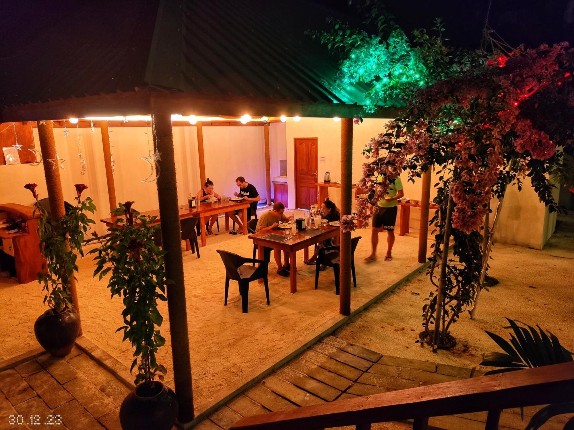 Sunny Breeze View Hotell Hangnaameedhoo Eksteriør bilde