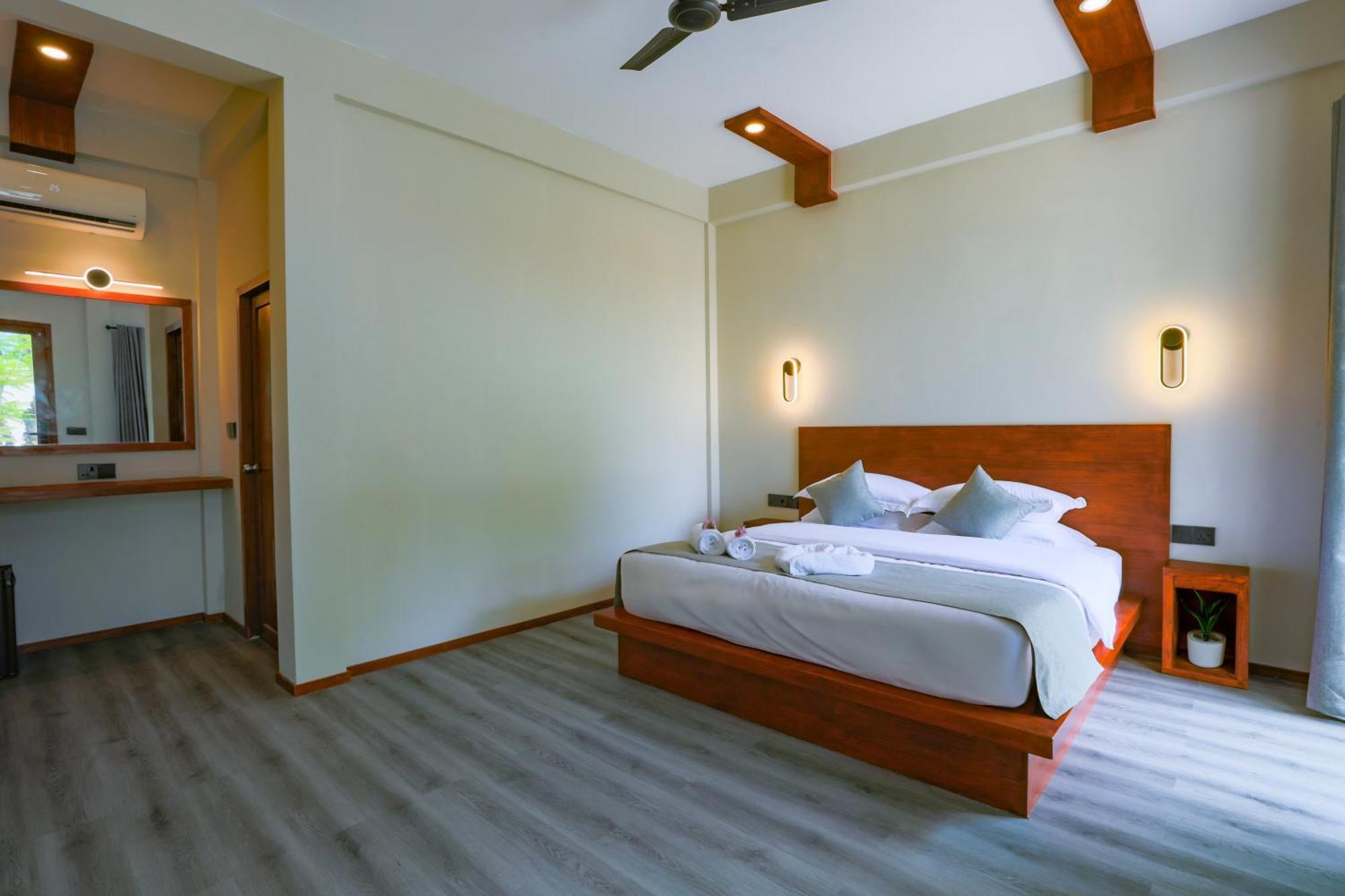 Sunny Breeze View Hotell Hangnaameedhoo Eksteriør bilde