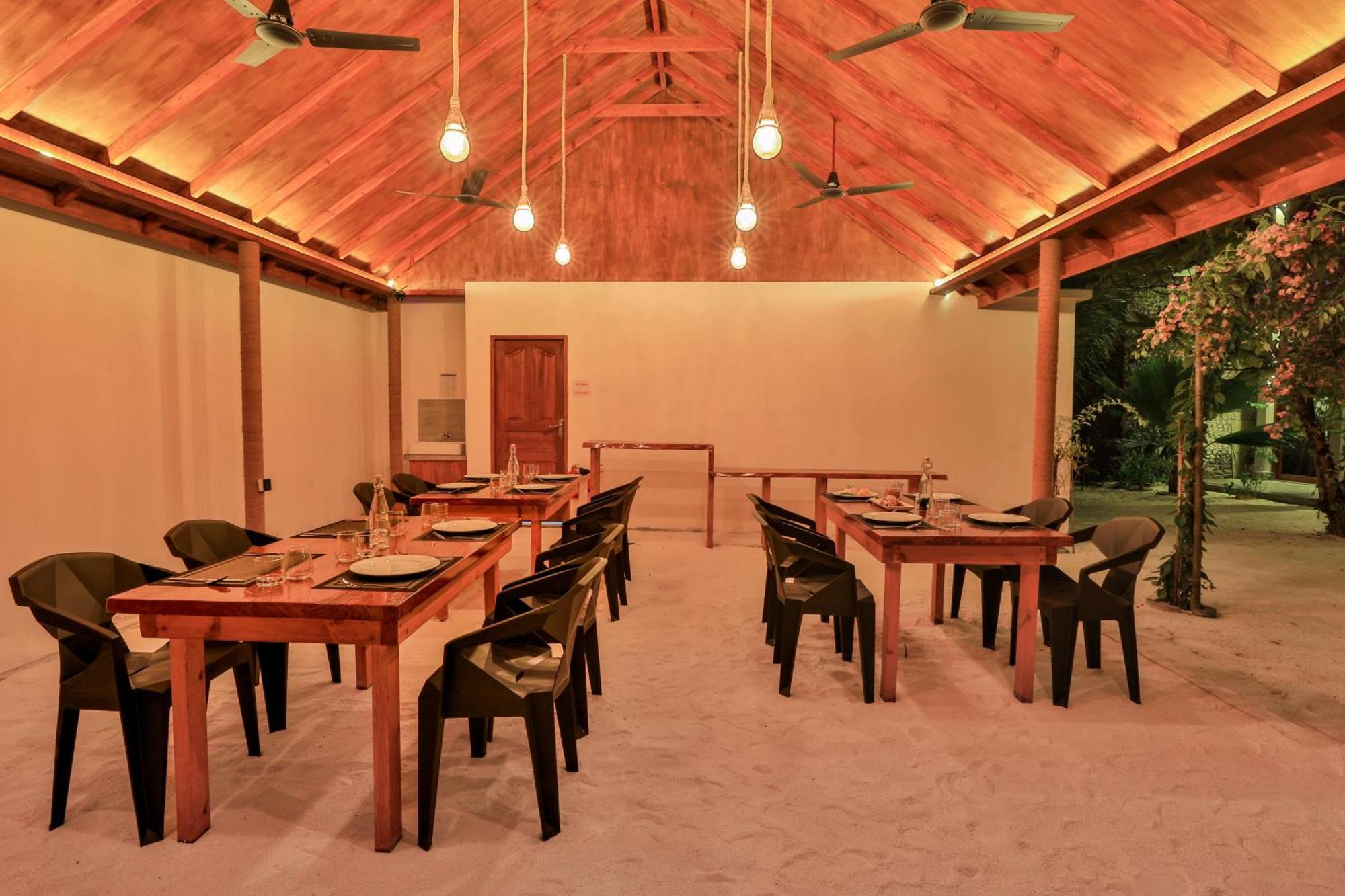 Sunny Breeze View Hotell Hangnaameedhoo Eksteriør bilde