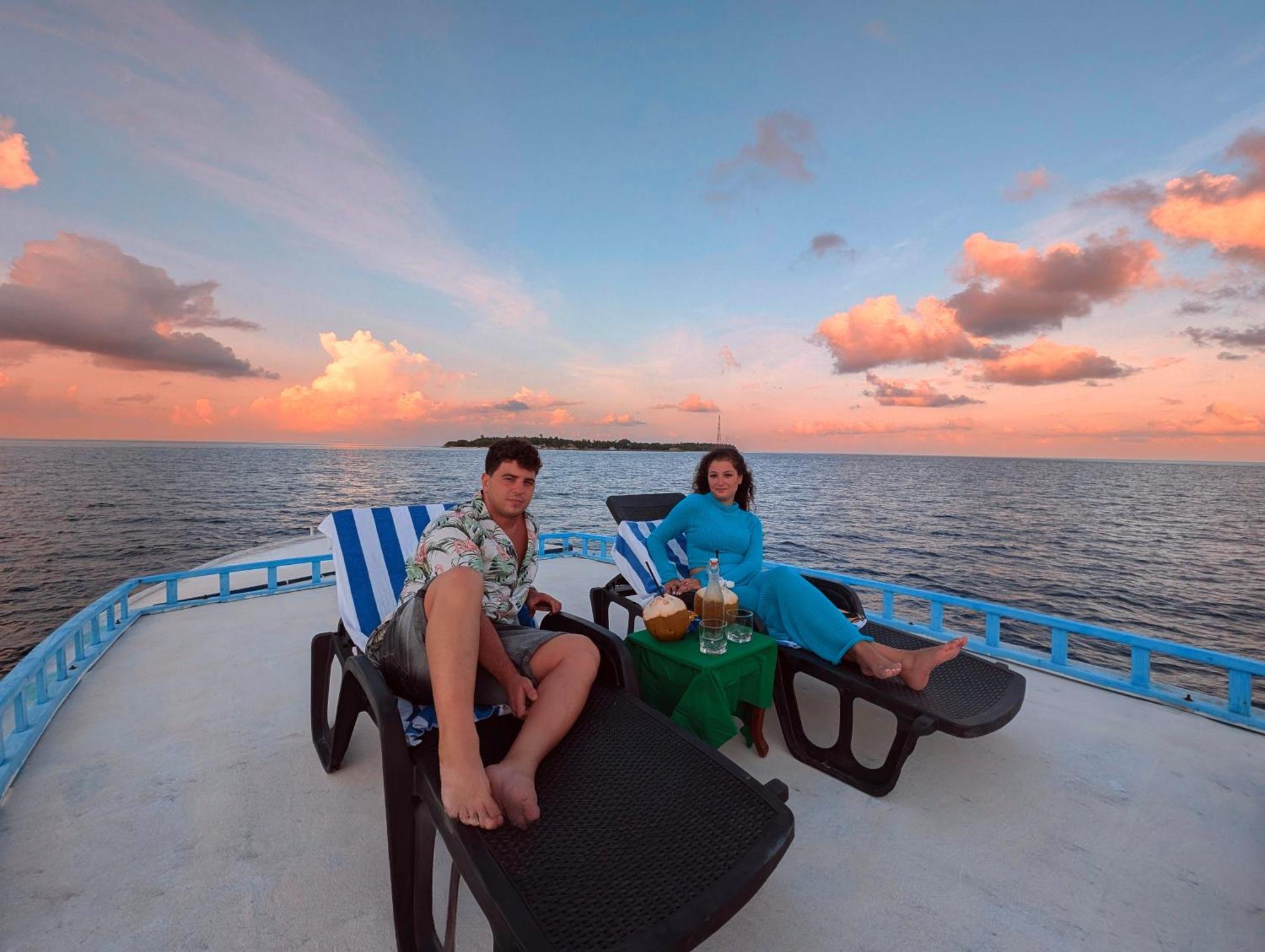 Sunny Breeze View Hotell Hangnaameedhoo Eksteriør bilde